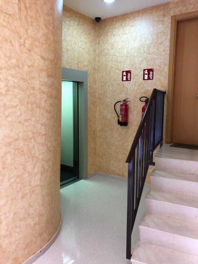 El Rincon De Las Armas Apartment Zaragoza Exterior photo